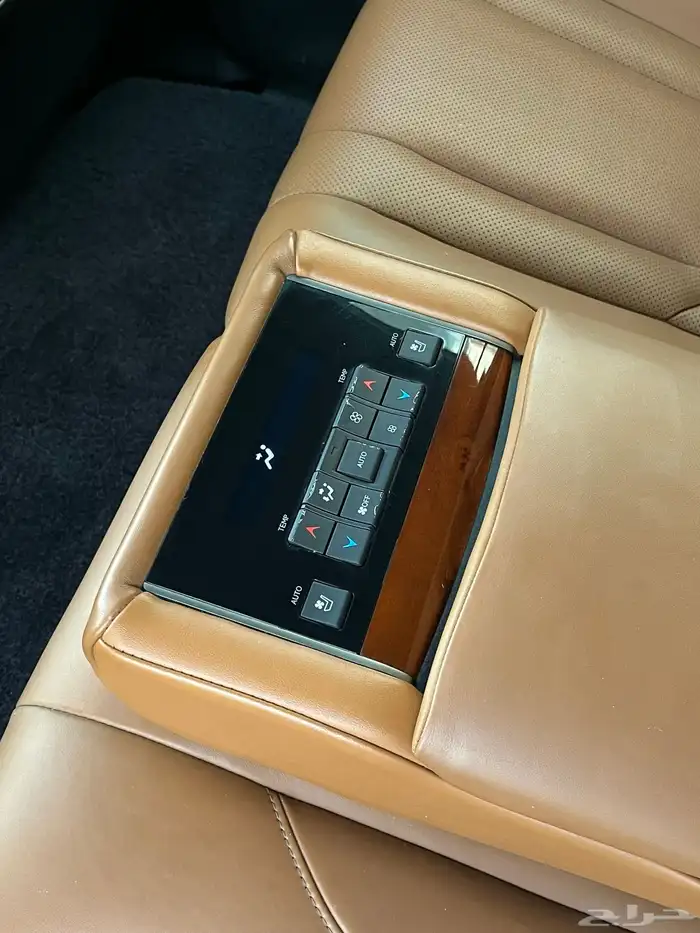 جيب لكزس LX570 DD 2021 13