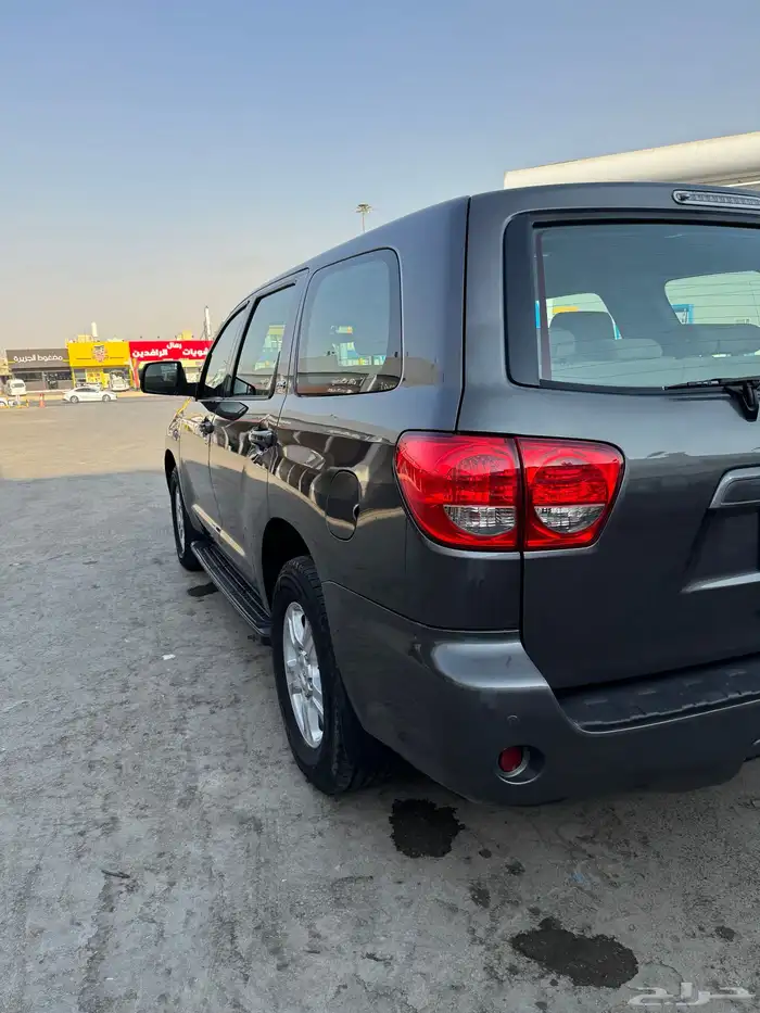 للبيع سكويا. 2015 16