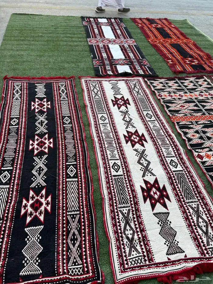 بيوت شعر جديدة ابيض واسود جميع التفاصيل في البيت 13