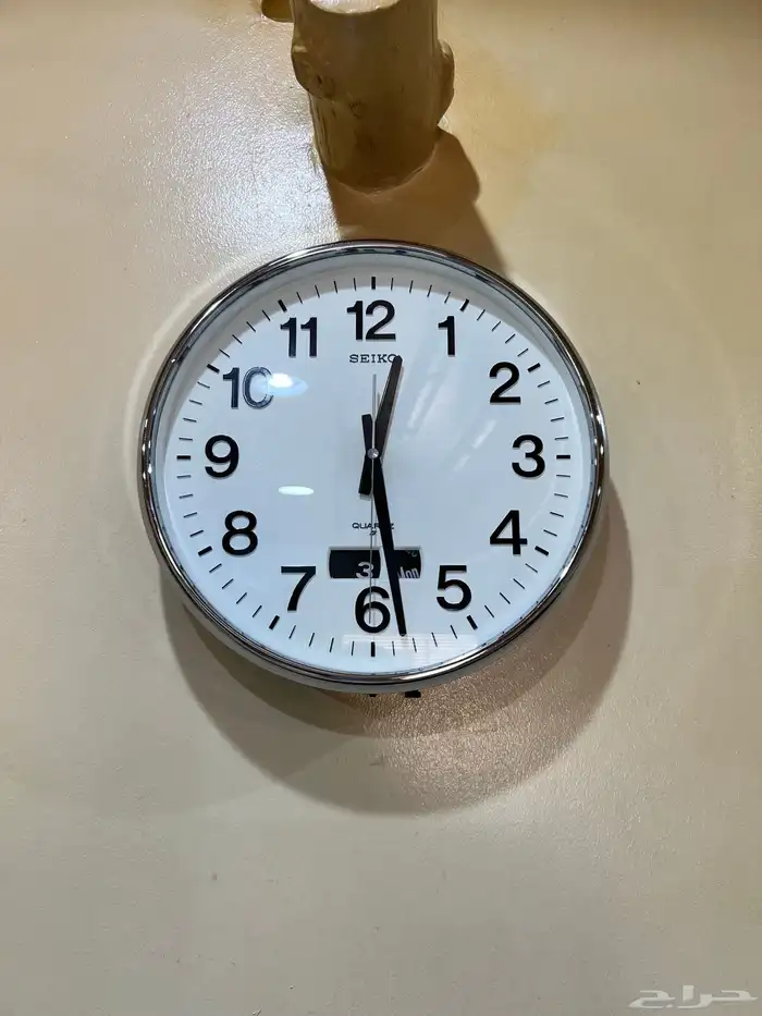 ساعات قديمة تعمل 9