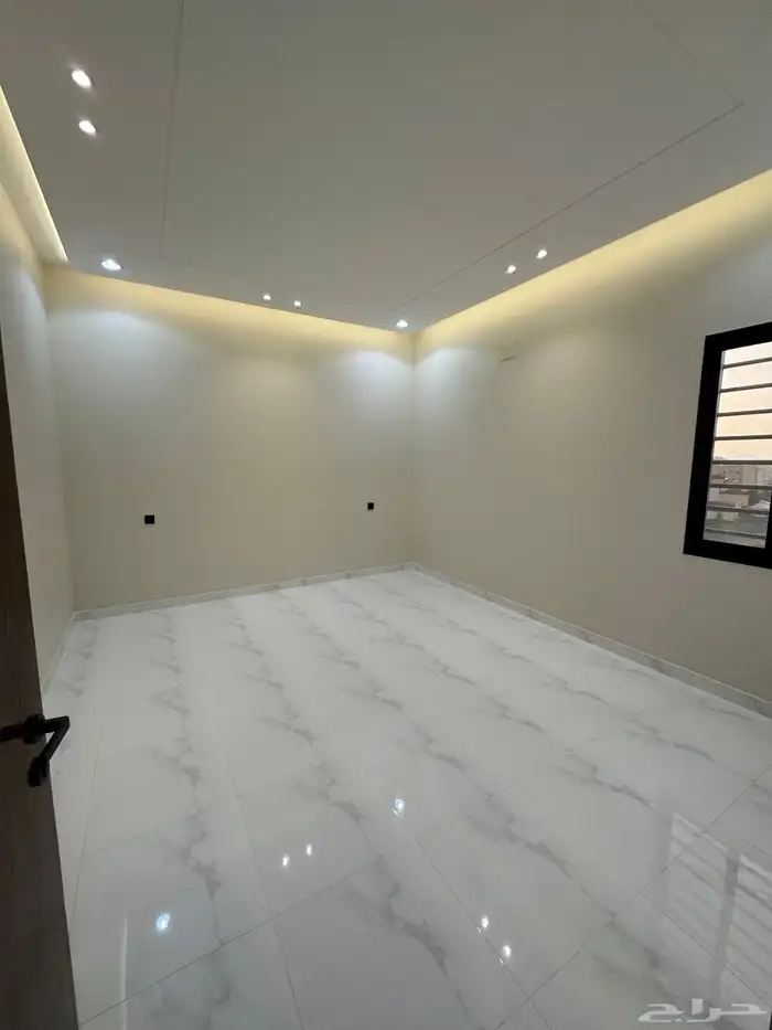 للبيع بالمحاله قرب حديقه المليون متبقي شقه علويه 530 الف 11