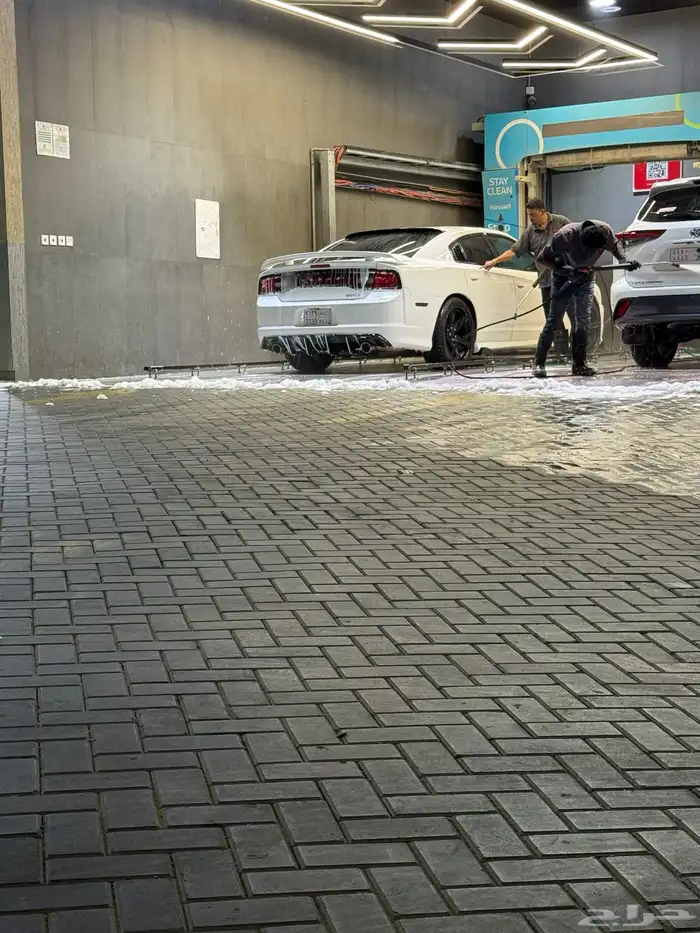 دودج تشارجر 2011 4