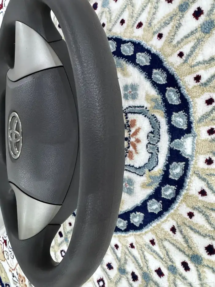 طاره كامري 2011 وكاله كل شي فيها 1