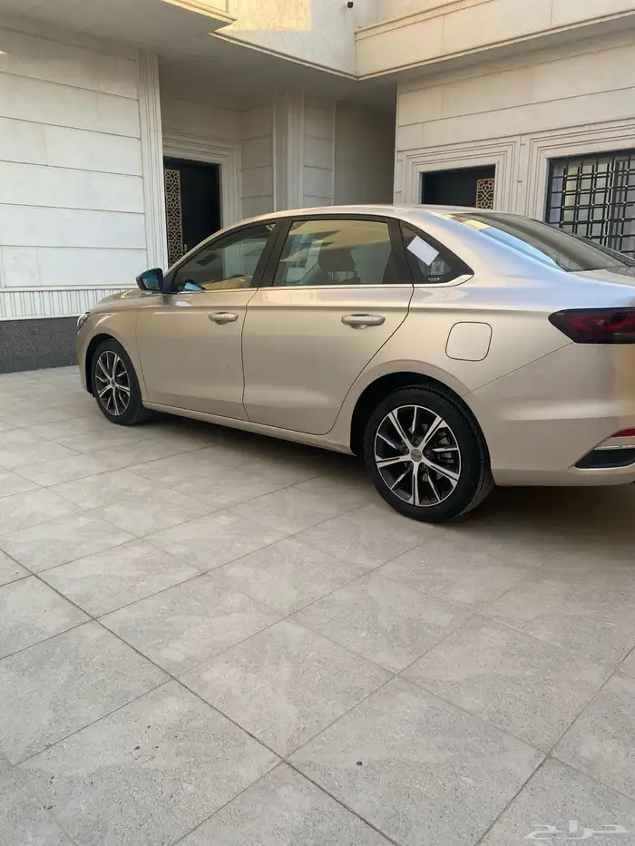 جيلي ام قراند فل كامل 2023 8