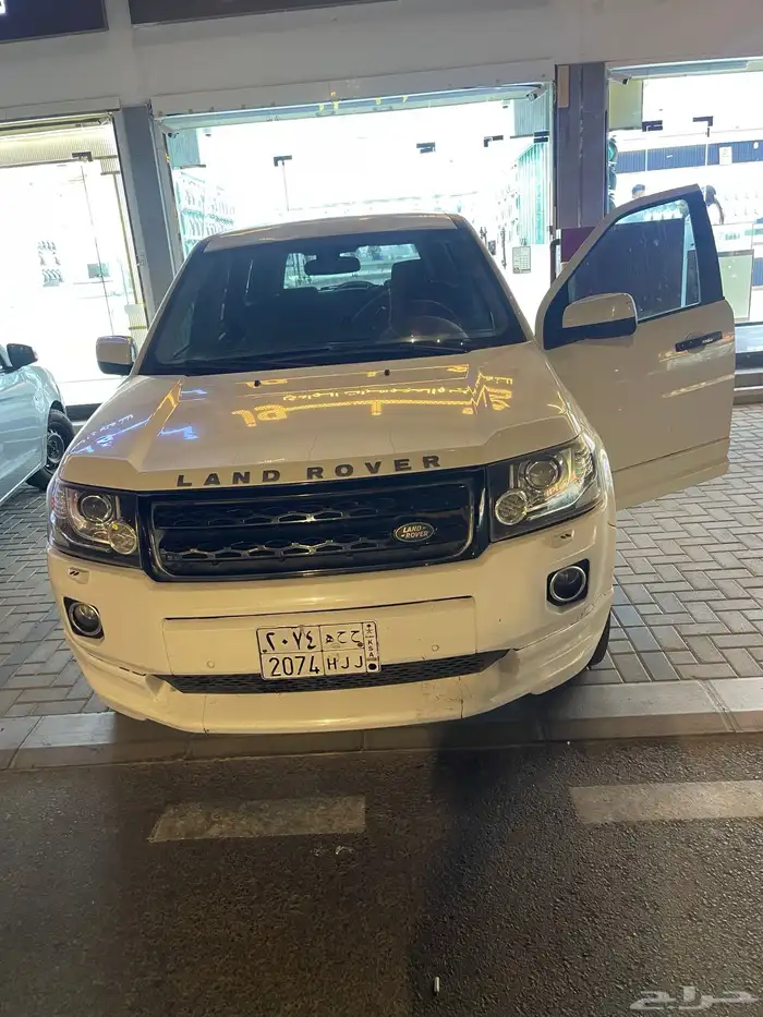 لاند روفر 15