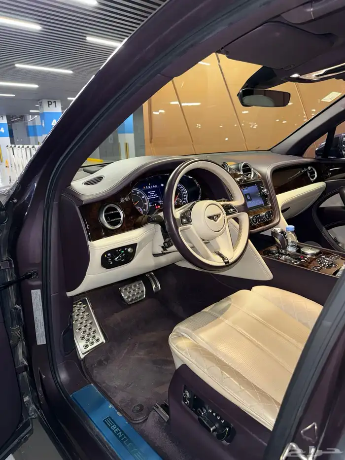 بنتلي بنتياقا 5