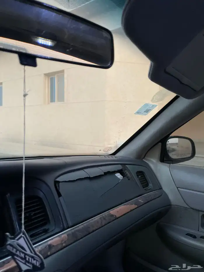 فورد فكتوريا أمريكي موديل 1999 نظيف 7