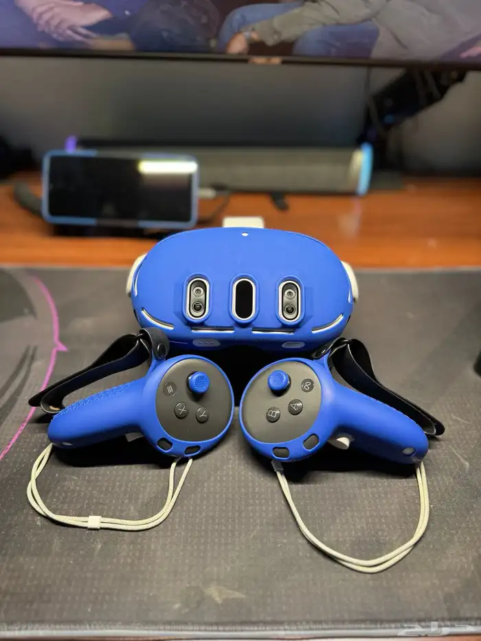 نظاره واقع افتراضي (VR quest3) 0