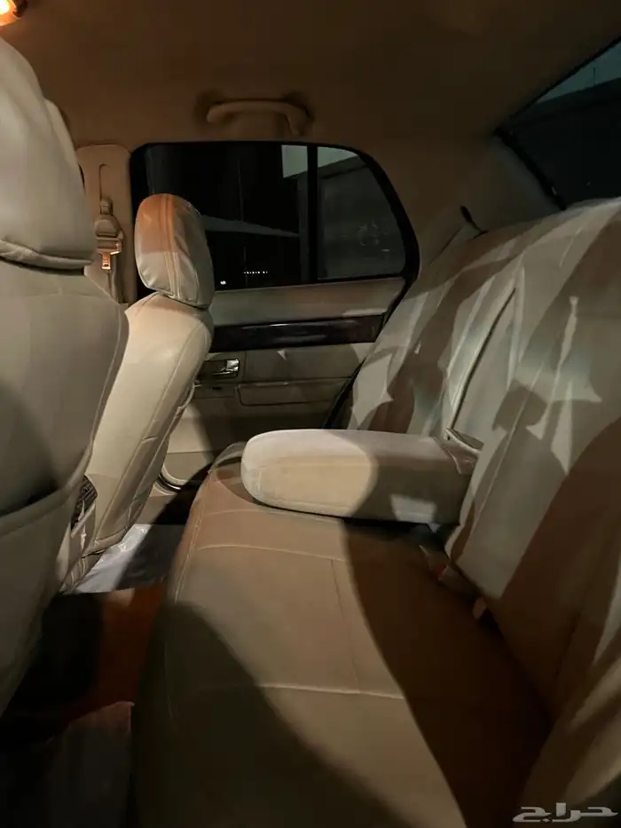 فورد جراند ماركيز 2008 11