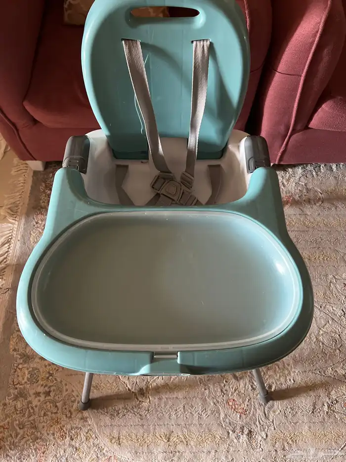 كرسي طعام للطفال نظيف للبيع 1