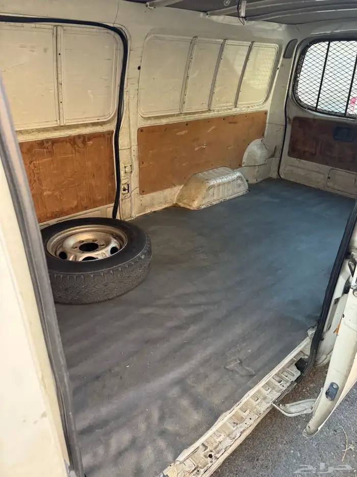 للايجار باص أورفان موديل 2007 تحميل بضاعة 5