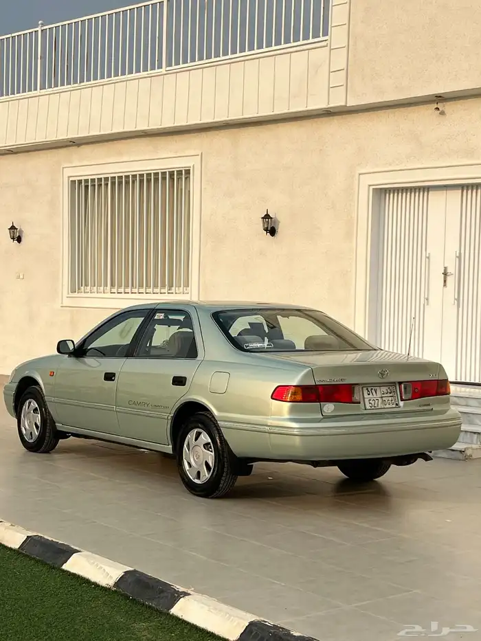 تويوتا كامري 2001 27