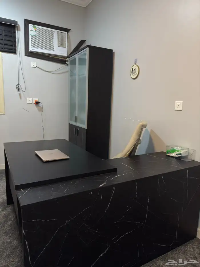 مكتب عمل دراسي على شكل حرف L 1