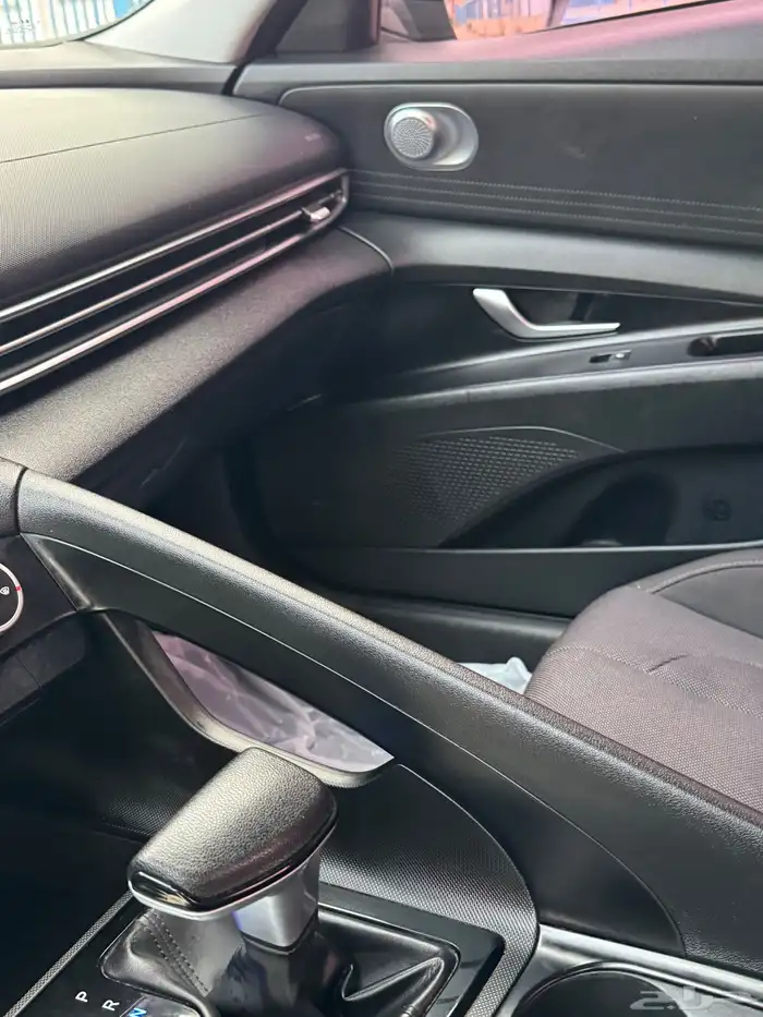 الانترا 2021 بنزين 12