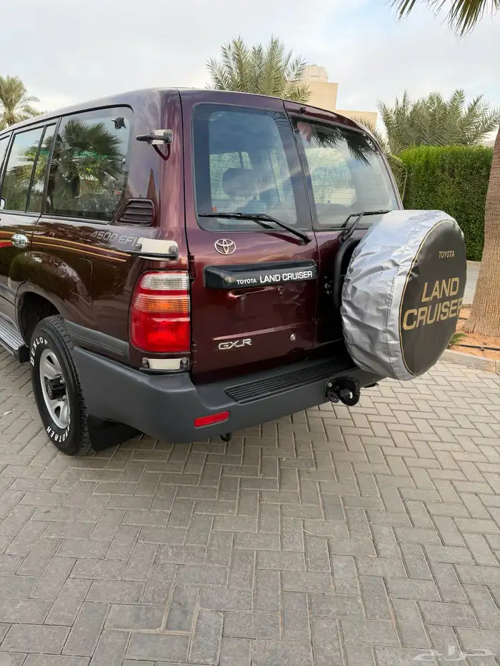 لاندكروزر 1999 قير عادي (عنابي) ممشى قليل 22