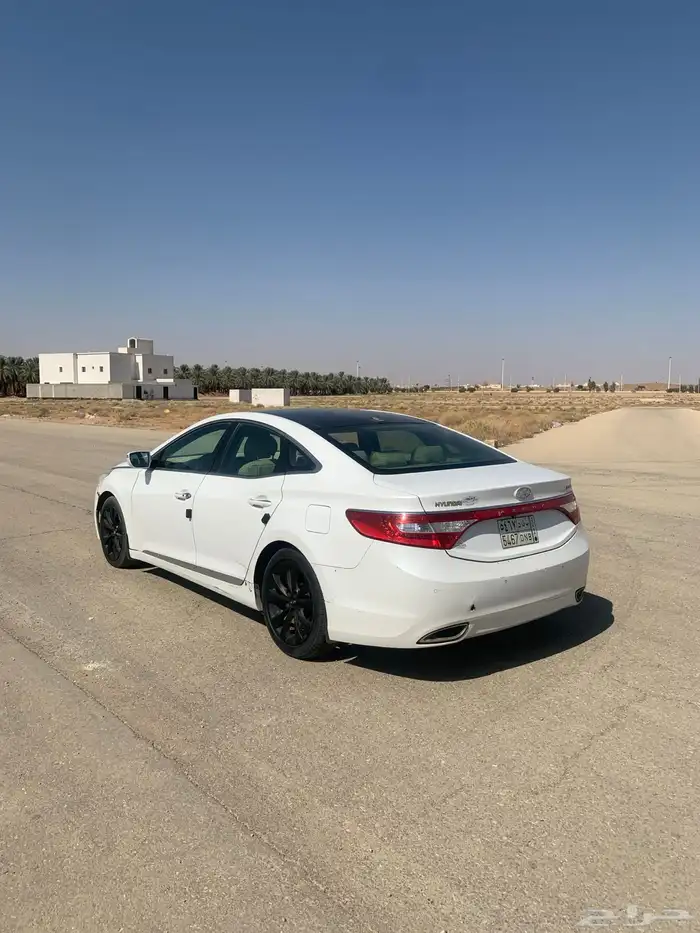 للبيع ازيرا 2012 فل كامل 7