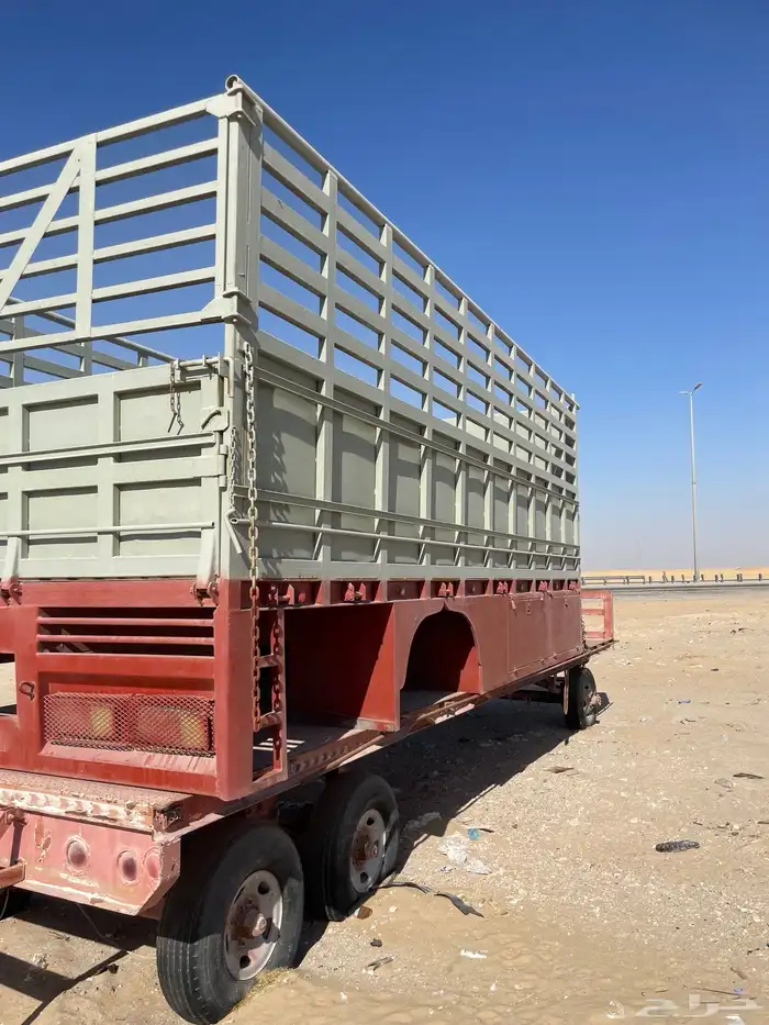 للبيع صندوق عايدي نظيف شرط الموقع شرق الاحساء 4