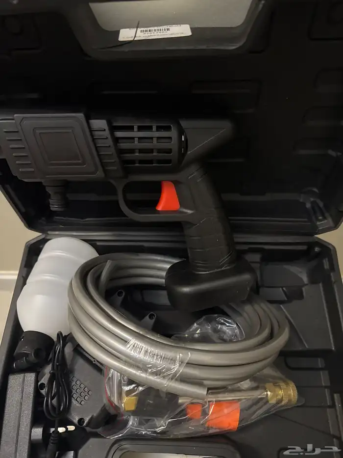 مضخه لاسلكيه لنظيف وغسيل السياره 2