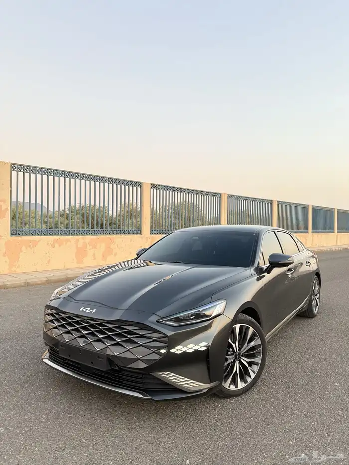 كيا K8 2022 بحالة الوكاله 3