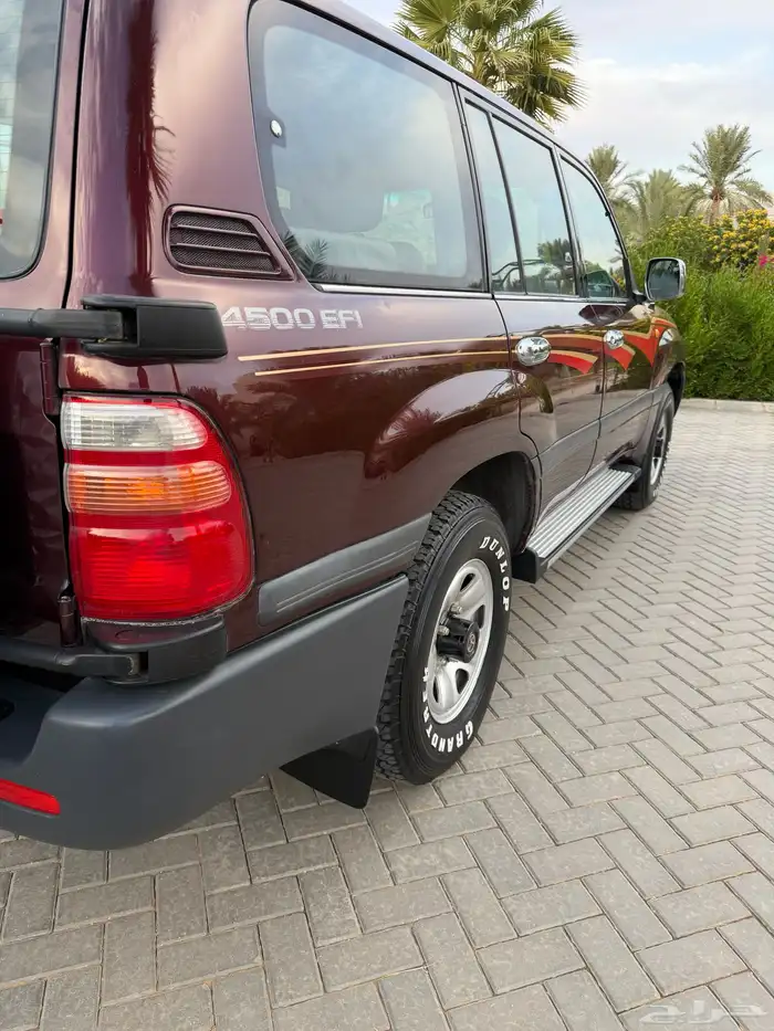 لاندكروزر 1999 قير عادي (عنابي) ممشى قليل 20