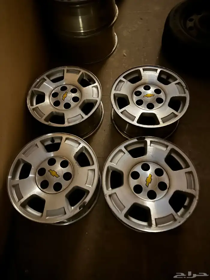 جنوط تاهو و سوبربان مقاس 17 اصلية 0