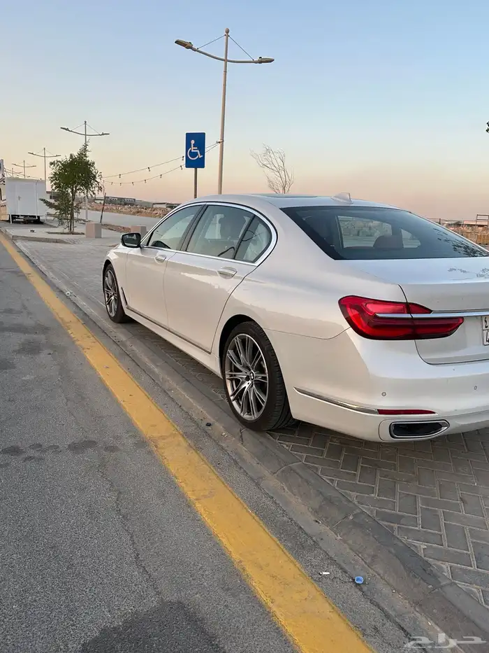 BMW 2019 730 ثاني مالك 5