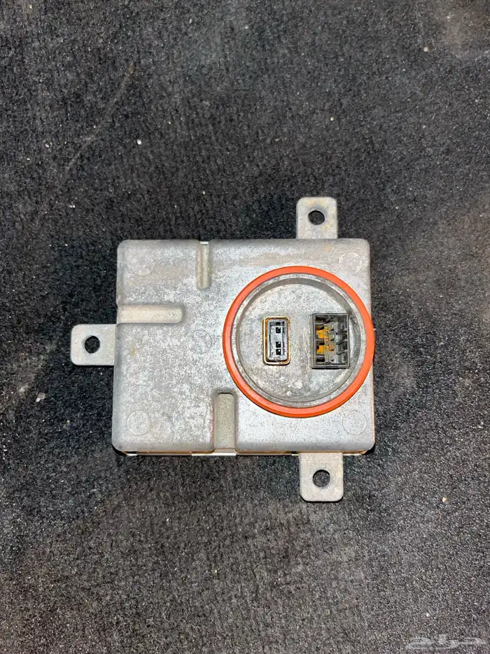 محول زينون وكالة كرايسلر 2014 1