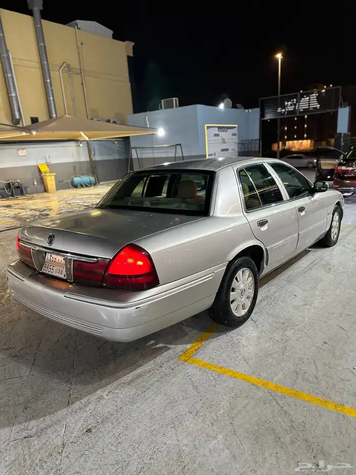 فورد قراند ماركيز لوحه مميزه 2