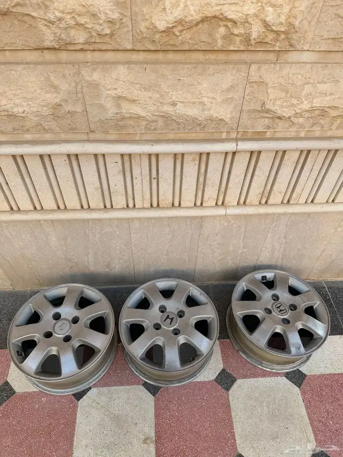 جنوط هوندا اكورد موديل 1999 0