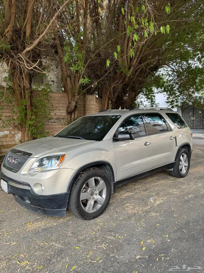 GMC Acadia 2010   جمس اكاديا 1