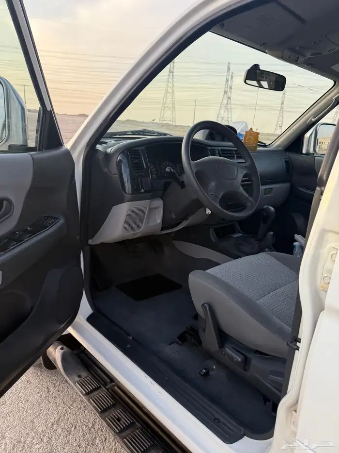 للبيع جيب مستوبيشي ناثيفا نادر مخزن ممشى86 الف 11