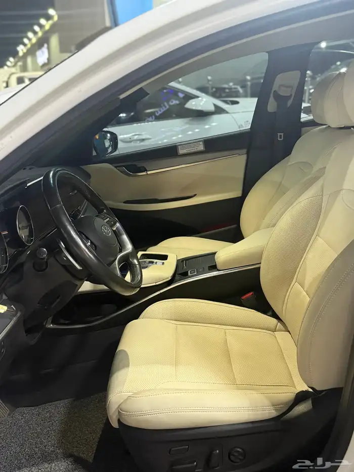 ازيرا موديل 2020 وارد كوريا بنزين 8