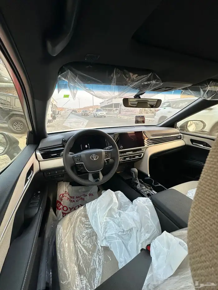 تويوتا كامري LE هايبرد ماكينه 2.5 موديل 2025 4