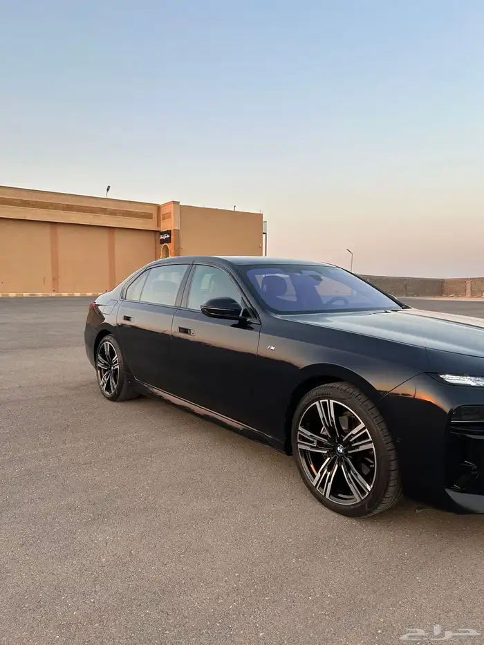 BMW 735 ام كت 17