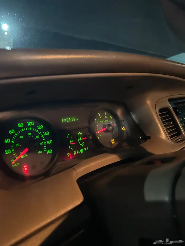 فورد جراند ماركيز 2008 8