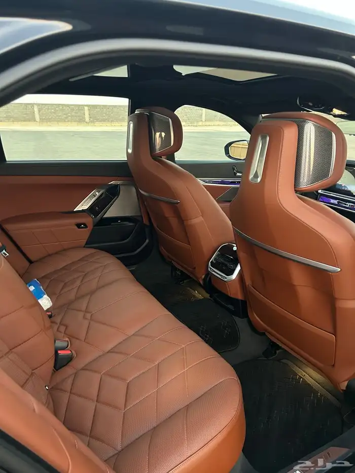 BMW 735 ام كت 9