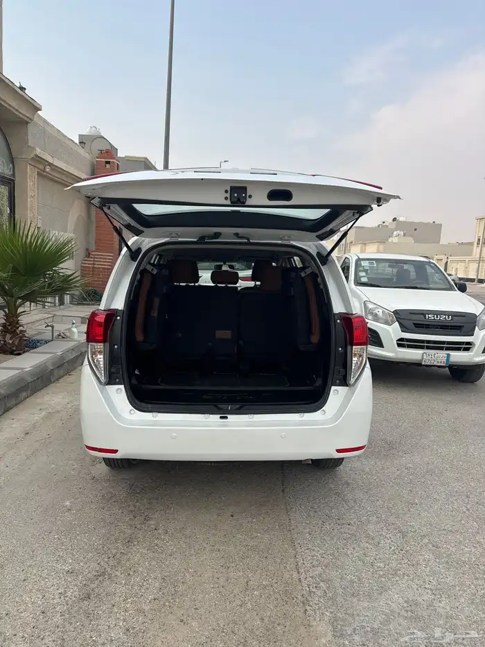 انوفا تويوتا الدمام 5