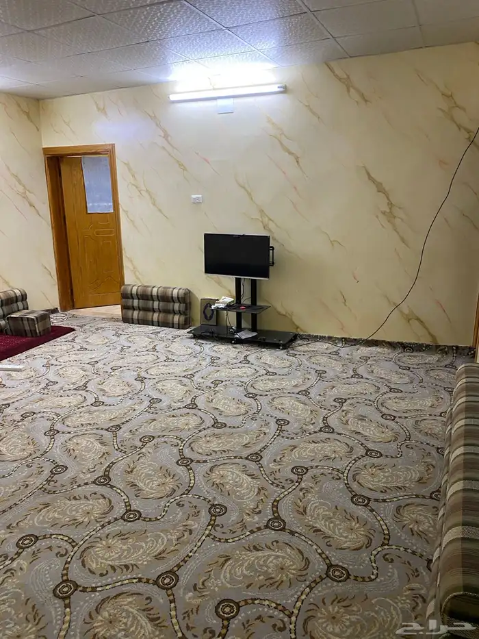 استراحه للاجار الموقع في السيل الصغير وكذالك حوش 11