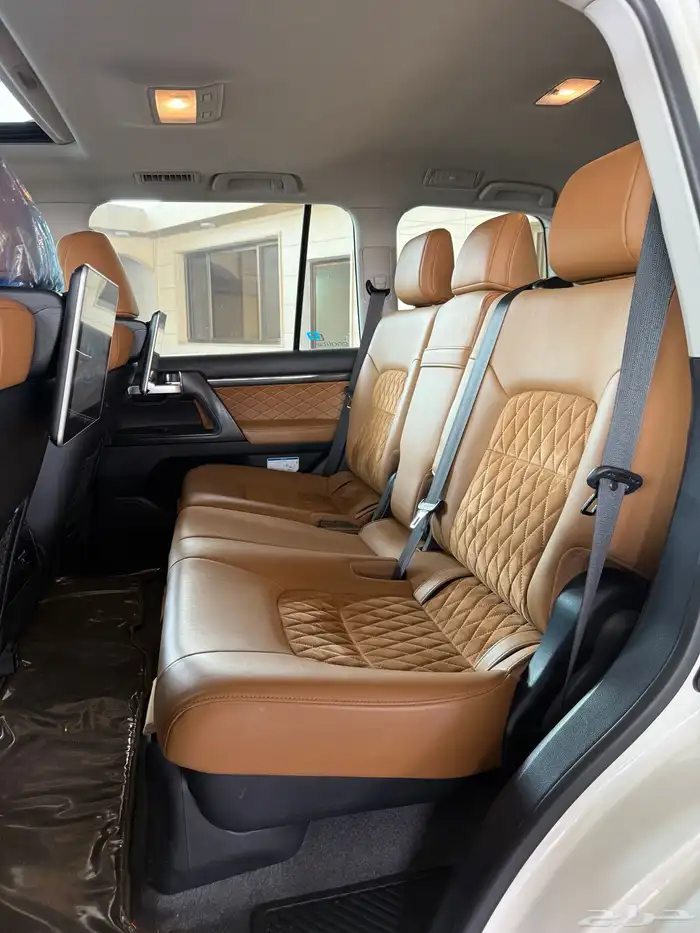 تويوتا لاندكروزر جي اكس أر تورينق سعودي رقم 4 موديل 2021 38