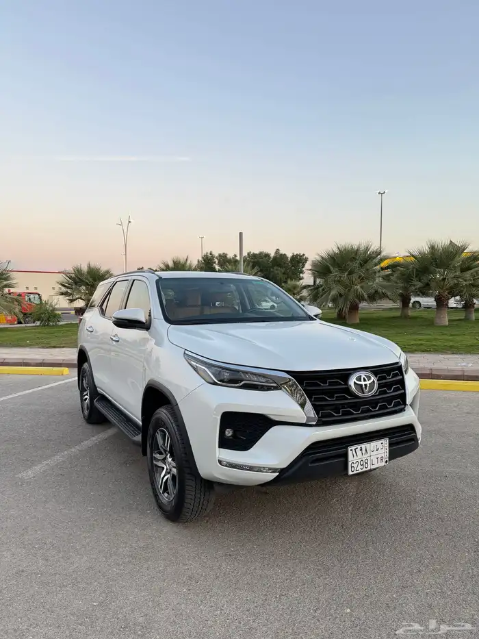 فورنشر 2023 6 سلندر سعودي 10