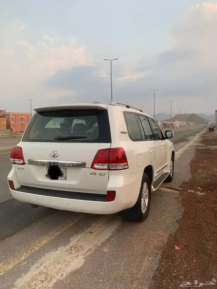 لاندكروزر 2011 في اكس ار فل كامل 6