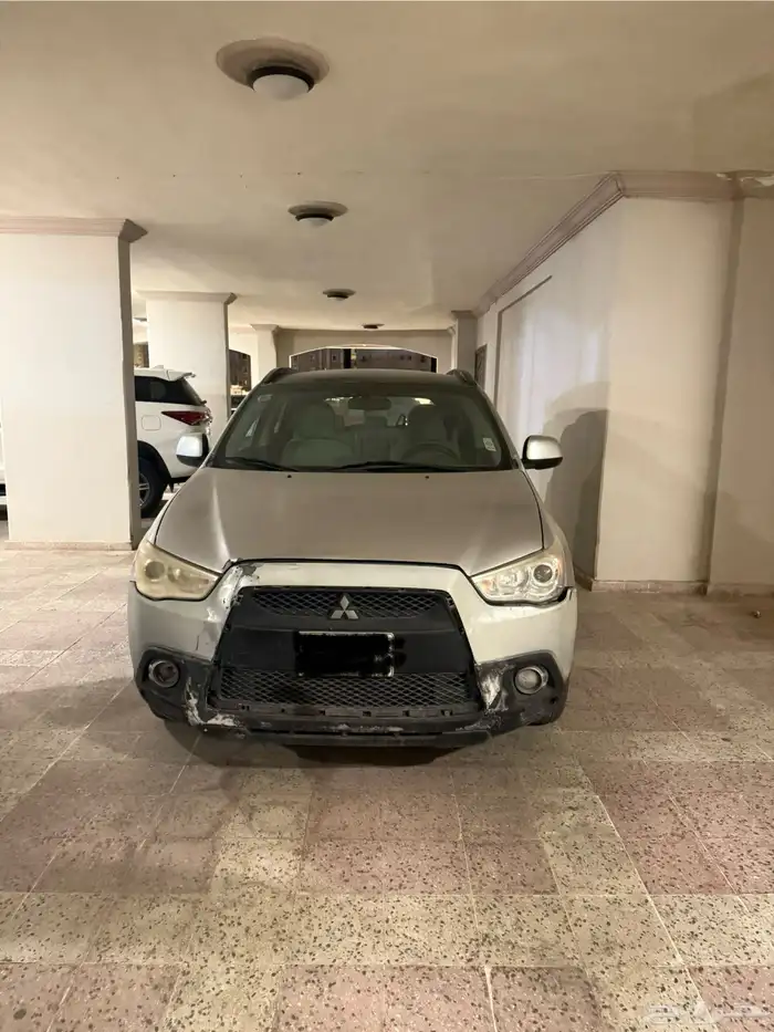ميتسوبيشي ASX 2011 0