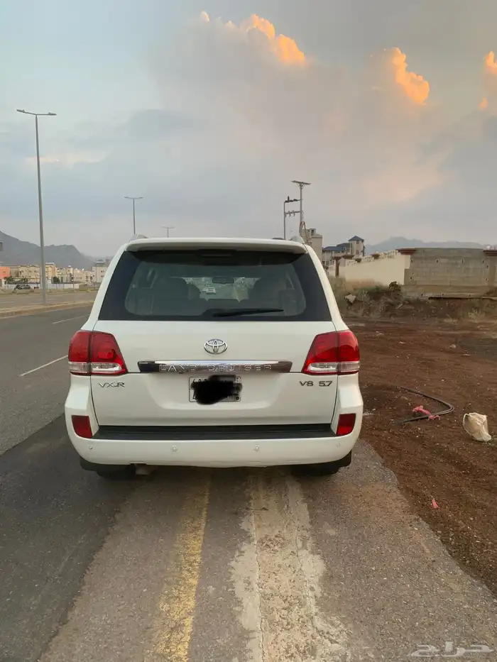 لاندكروزر 2011 في اكس ار فل كامل 7