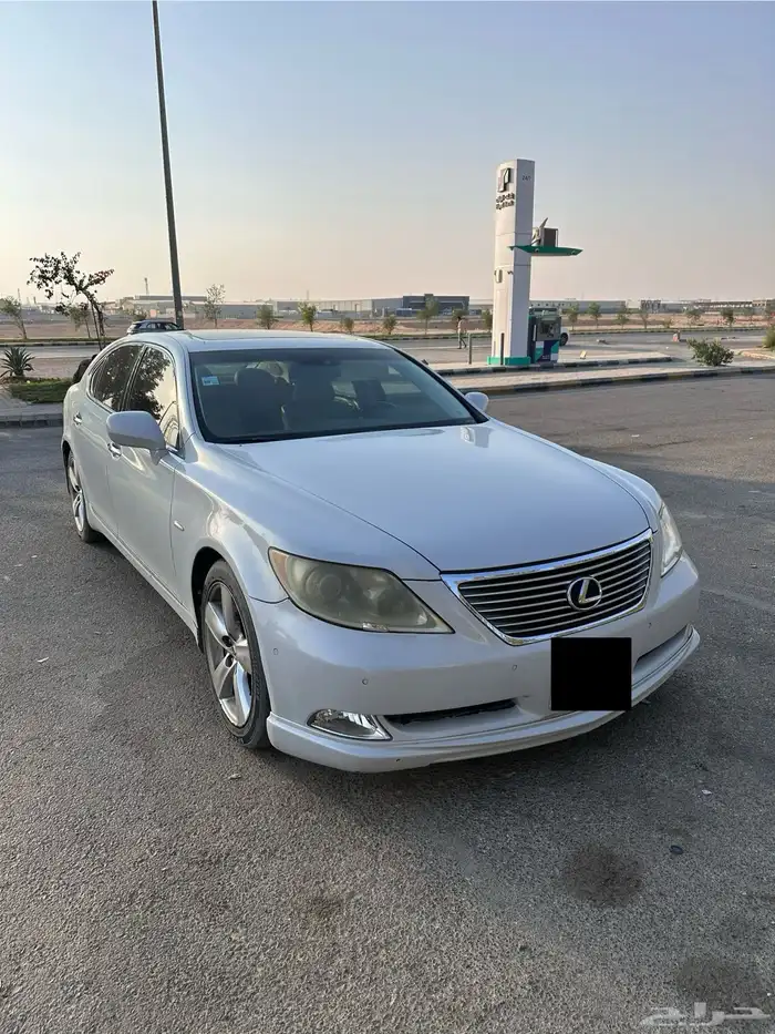 لكزس 2008 LS 460 L 26