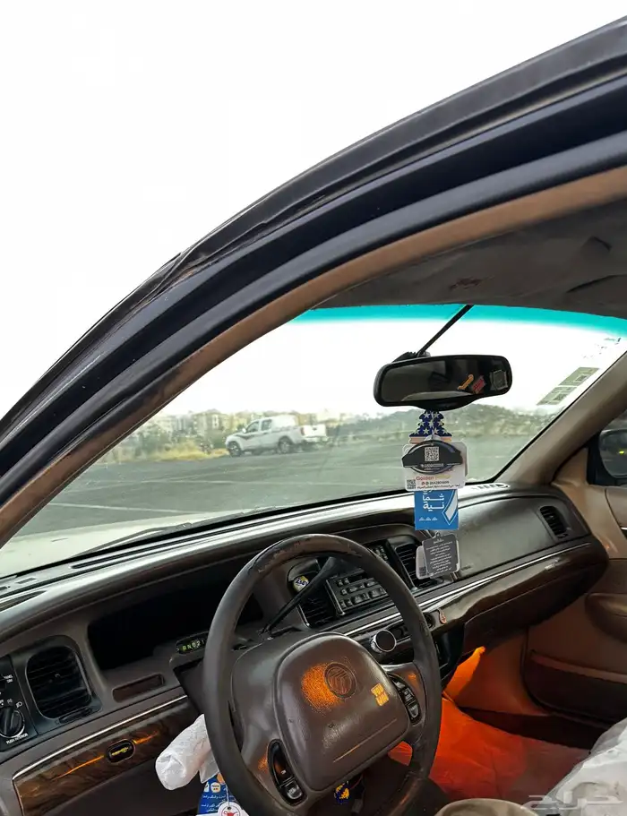 فورد قراند ماركيز 1998 11