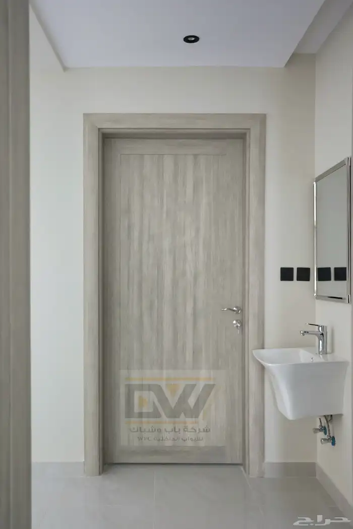 أبواب WPC الداخلية شركة باب وشباك للأبواب الداخلية 7