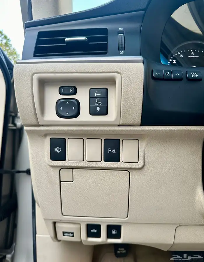 لكزس ES 350 CC 30