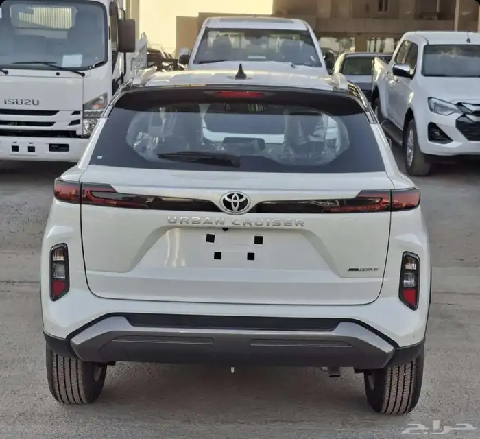 تويوتا اوربان كروزر 2026 كاش او تقسيط من راتب 3500 6