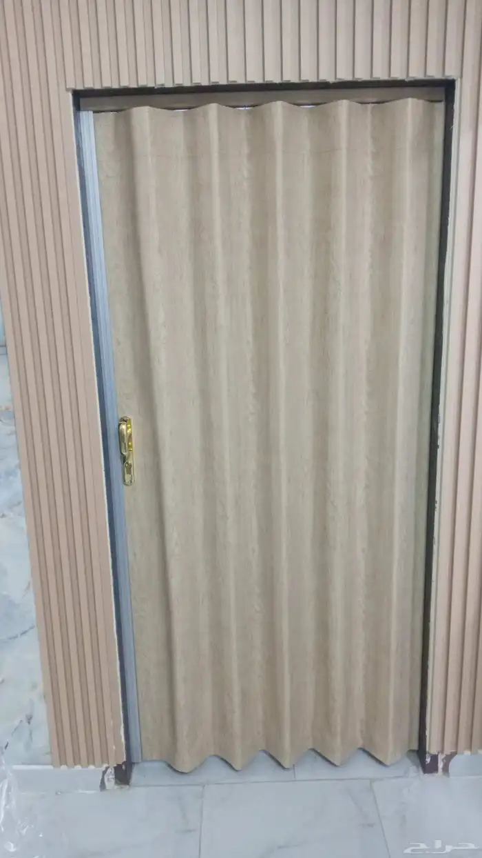 أبواب جلد. إيطالي سحاب 0