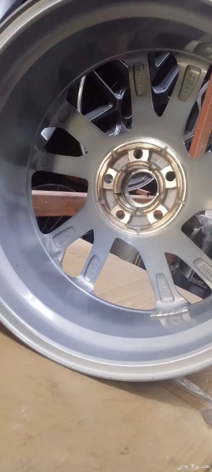 جنوط فورد تورس مقاس 18 أصلي وكاله موديل 2023 6